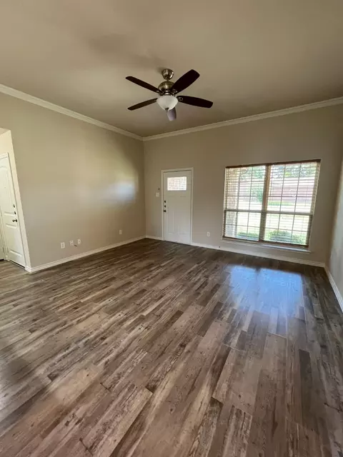 Living - 2718 Monroe St, Commerce, TX 75428 photo 1 of 2