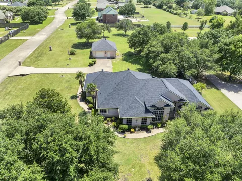 7690 W Highland Rd, Ovilla, TX 75154
