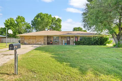1010 Shaney Ln, Clyde, TX 79510