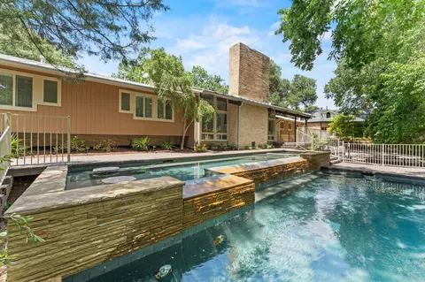 13279 Meadowside Dr, Dallas, TX 75240