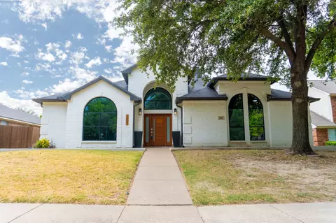 1421 Holveck Dr, Cedar Hill, TX 75104