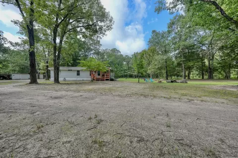 376 Private Road 8179, Edom, TX 75754
