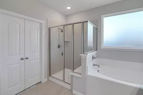 Bath - 2001 Proteus Dr, Haslet, TX 76052 photo 3 of 5