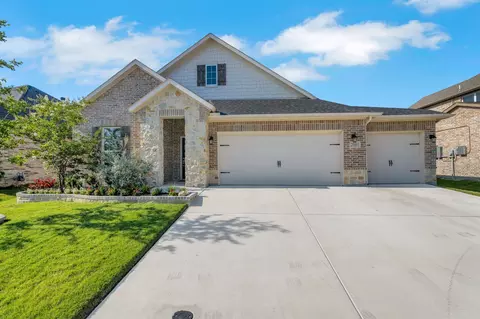 2001 Proteus Dr, Haslet, TX 76052