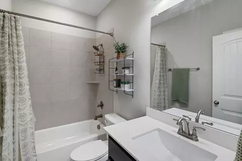 Bath - 2001 Proteus Dr, Haslet, TX 76052 photo 5 of 5