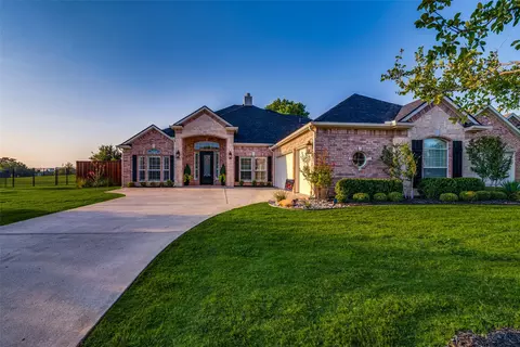 1403 Cheyenne Trl, Corinth, TX 76210
