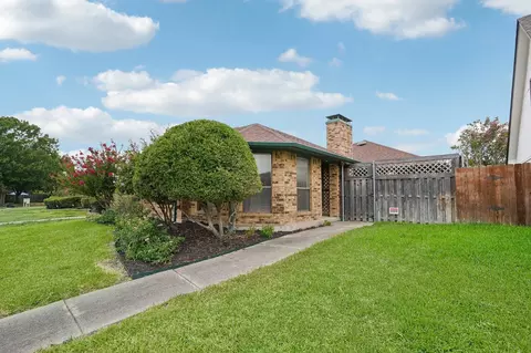 2511 Sundance Ln, Dallas, TX 75287