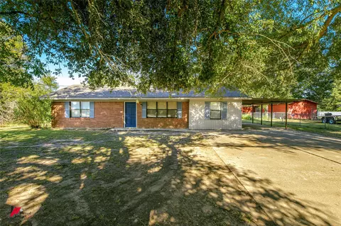 2180 Walnut Rd, Springhill, LA 71075