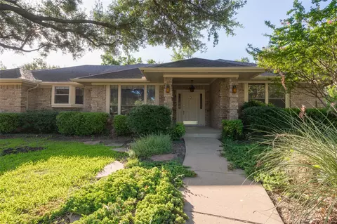 5659 Full Moon Ct, Fort Worth, TX 76132
