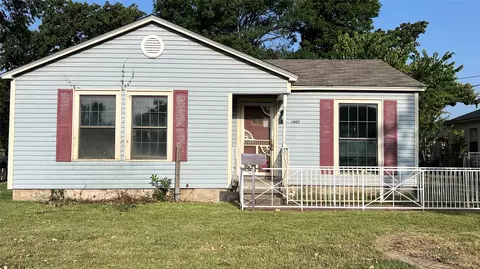 1007 Falcon Dr, Irving, TX 75060