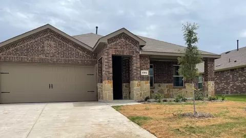 1304 Twisted Brook Dr, Farmersville, TX 75442
