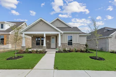 329 Leopold Trl, Waxahachie, TX 75165