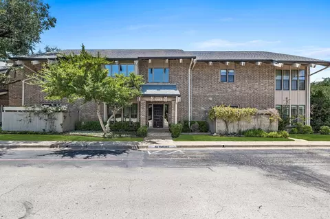 10774 Villager Rd #B, Dallas, TX 75230