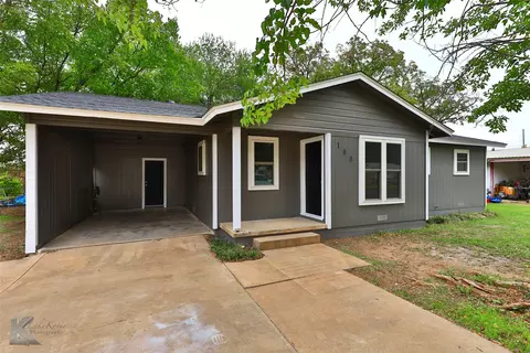 108 Mel St, Winters, TX 79567