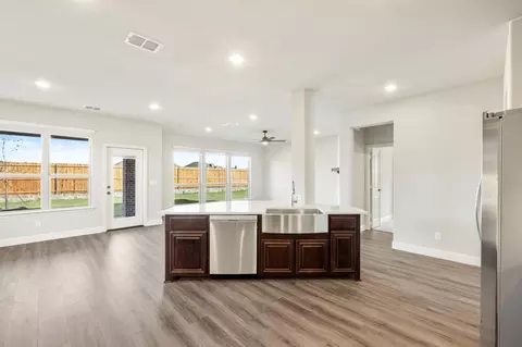 916 Split Oak Ln, Anna, TX 75409 photo 8