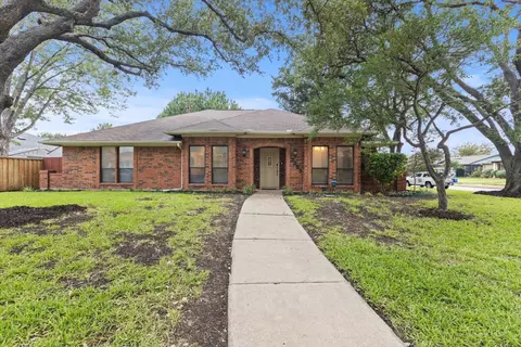 2259 Big Bend Dr, Carrollton, TX 75007