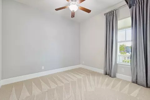 746 E Main St, Coppell, TX 75019 photo 11