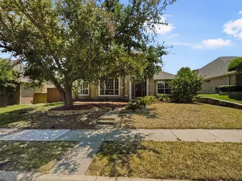 9704 Kennemer Dr, Plano, TX 75025