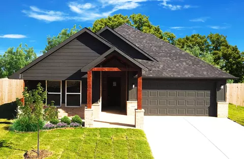 3888 Rose Hill Ct, Denison, TX 75020