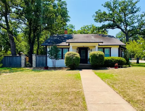 501 E Pershing St, Eastland, TX 76448