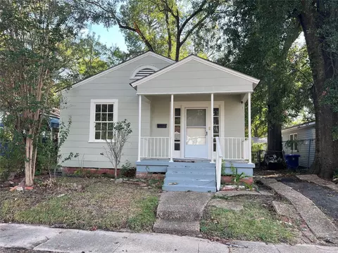 225 W 68th St, Shreveport, LA 71106