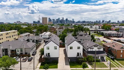 1507 N Garrett Ave #203, Dallas, TX 75206