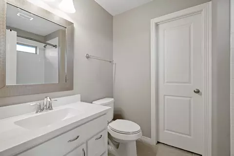 Bath - 1616 Fireside Trl, Celina, TX 75009 photo 5 of 6