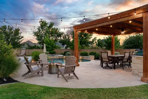 Exterior - 1616 Fireside Trl, Celina, TX 75009 photo 2 of 10