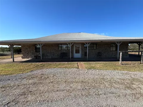 9813 Cr 126, Ranger, TX 76470