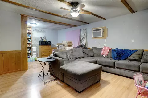 8941 Adams Cir, Cresson, TX 76035
