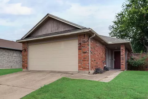 4204 Amy Dr, Mesquite, TX 75150