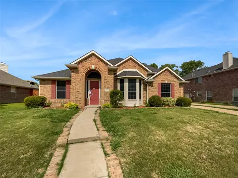125 Meadow Creek Dr, Murphy, TX 75094