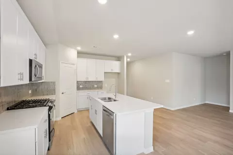 Kitchen - 2628 Rocket Bend Dr, Anna, TX 75409 photo 2 of 3