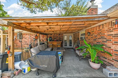 Other - 2317 E Windsor Dr, Denton, TX 76209 photo 6 of 7