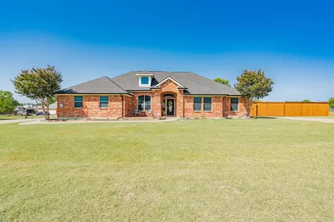 102 James St, Royse City, TX 75189