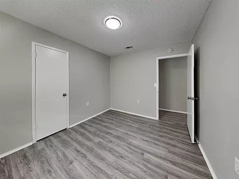 Bedroom - 3027 Baskin Dr, Lancaster, TX 75134 photo 7 of 7