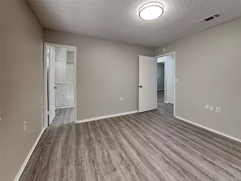 Bedroom - 3027 Baskin Dr, Lancaster, TX 75134 photo 4 of 7