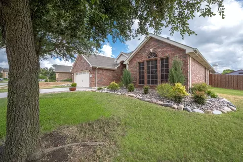 1641 Salado Trl, Weatherford, TX 76087