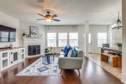 1007 Youkum Ct, Forney, TX 75126