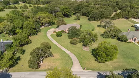 10801 Old Mill Rd, Greenville, TX 75402