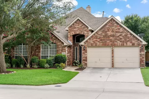 8001 Goldfinch Dr, Mckinney, TX 75072