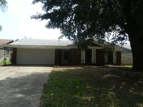 2536 Belle Grove Dr, Bossier City, LA 71111