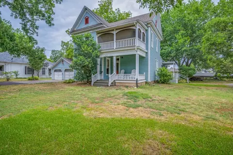 Other - 322 E Main St, Pilot Point, TX 76258 photo 2 of 4