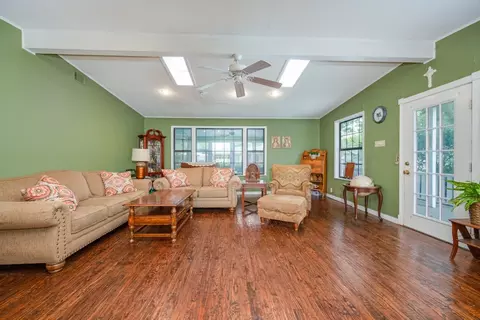 Other - 322 E Main St, Pilot Point, TX 76258 photo 4 of 4