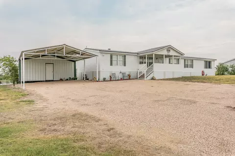 9224 Montana St, Joshua, TX 76058