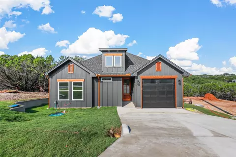 5514 San Jacinto Dr, Granbury, TX 76048