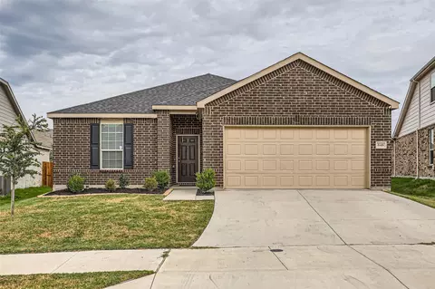 848 Lemongrass Ct, Fort Worth, TX 76131