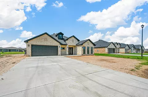 2218 Samuel St, Mabank, TX 75147 photo 3