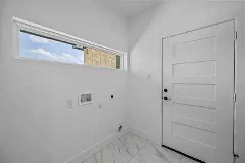 2218 Samuel St, Mabank, TX 75147 photo 7