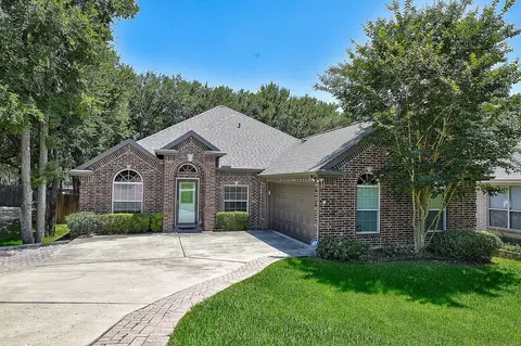 2 Arabian Ct, Mansfield, TX 76063